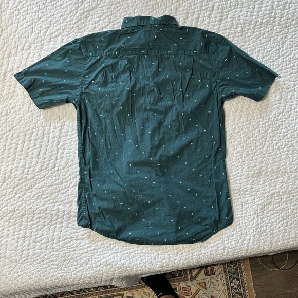 DAKINE - Men's Short Sleeve Modern Fit Button Up Shirt - XL (Green) - Picture 2 of 2